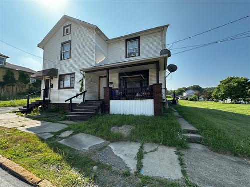 1328 N Croton Ave, New Castle, PA, 16101-2699 | Card Image