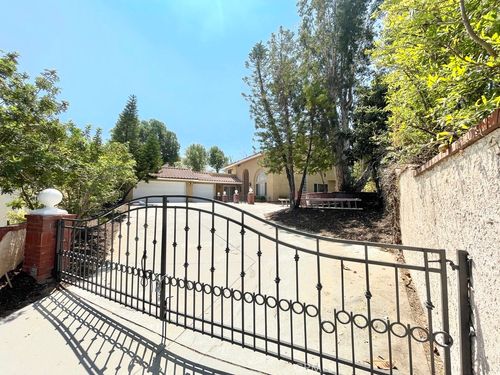 16162 Sunnyview Ter, Hacienda Heights, CA, 91745-3677 | Card Image