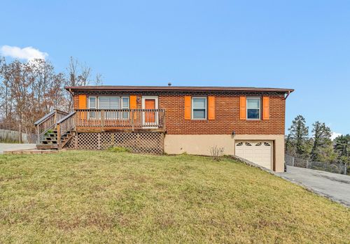 2955 Emissary Dr, Roanoke, VA, 24019-3352 | Card Image