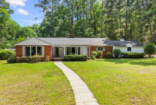 3 Dogwood Forest Ln, Clayton, NC, 27520-2177 | Card Image