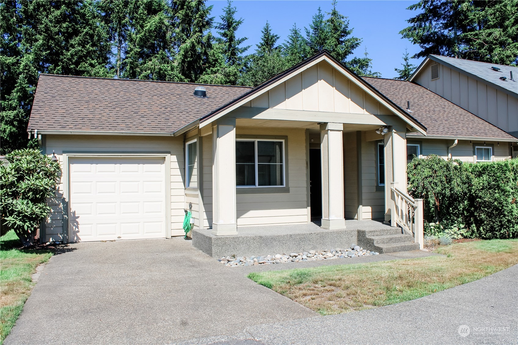 Capewind Ln, Silverdale, WA 98383