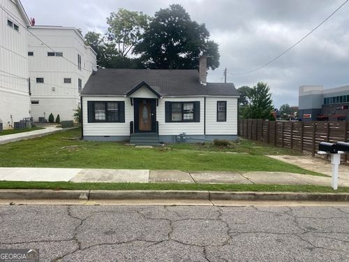 3468 Elkins St, Hapeville, GA, 30354-1336 | Card Image