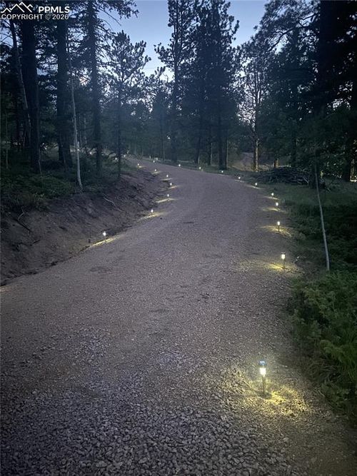 372 Vindicator Dr, Cripple Creek, CO, 80813-9676 | Card Image