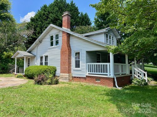 67 N Highland Ave, Granite Falls, NC, 28630-1203 | Card Image