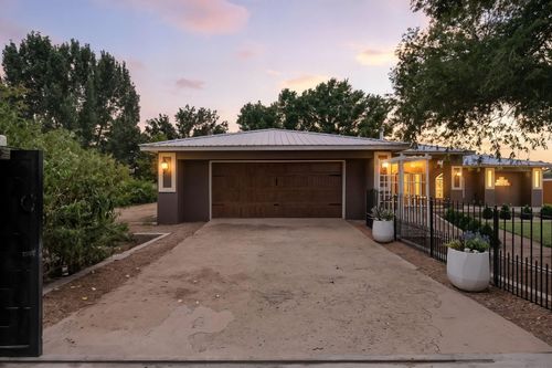 26 Jamerson Rd, Belen, NM, 87002-8262 | Card Image