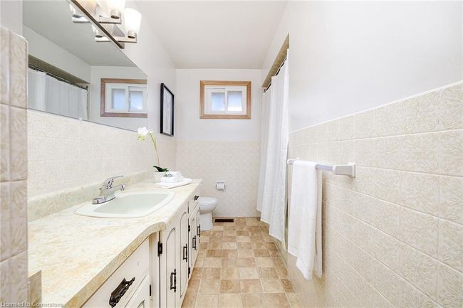 100 Hadeland Ave, House other with 4 bedrooms, 2 bathrooms and 2 parking in Hamilton ON | Image 14