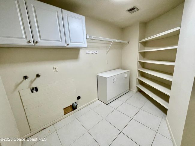 48 Country Club Rd, House other with 4 bedrooms, 2 bathrooms and null parking in Cocoa Beach FL | Image 27