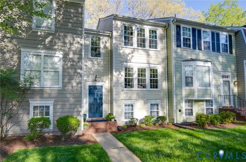 1632 Heritage Hill Dr, Henrico, VA, 23238-4329 | Card Image