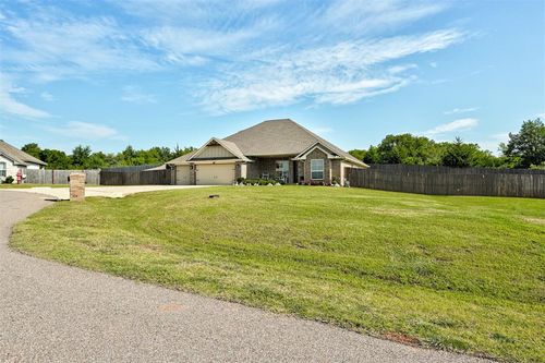 3675 Dragon Fire Court, Newcastle, OK, 73065 | Card Image