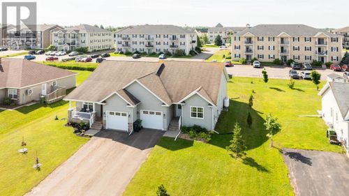 122 Heron Drive, Stratford, PE, C1B0L4 | Card Image