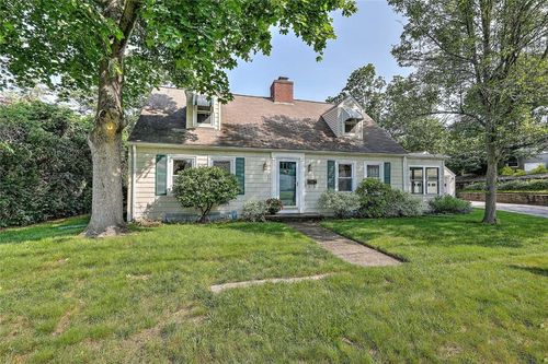 10 Roosevelt Ave, Lincoln, RI, 02865-2414 | Card Image