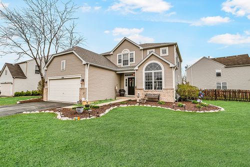 1800 Westbrook Ct, Plainfield, IL, 60586-4142 | Card Image
