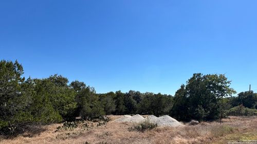 6718 Spring Branch Rd, Spring Branch, TX, 78070-5168 | Card Image