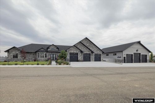 310 Ottley Ln, Evanston, WY, 82930-9258 | Card Image