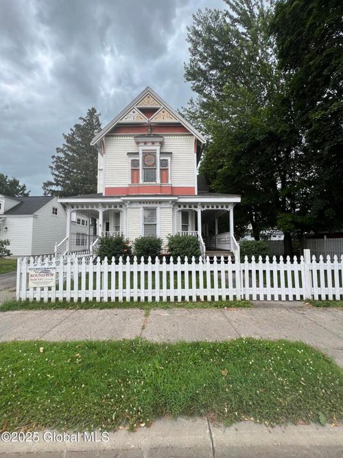 21 Willett St, Fort Plain, NY, 13339-1130 | Card Image