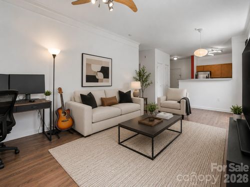 221 Appeldoorn Cir, Asheville, NC, 28803-6105 | Card Image