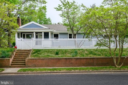 706 High St, EASTON, MD, 21601-4017 | Card Image