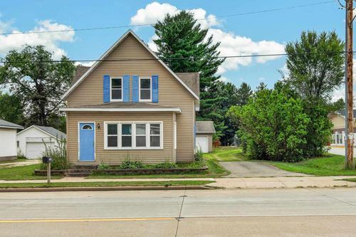 525 W Bannerman Avenue, Redgranite, WI, 54970 | Card Image