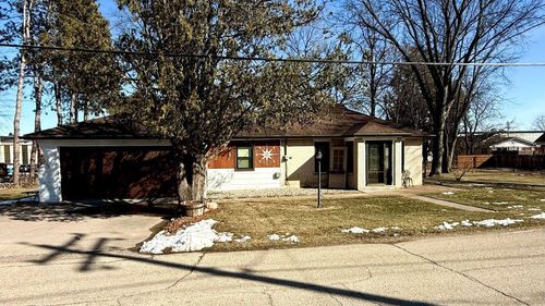 417 Welcome Avenue, Bear Creek, WI, 54922 | Card Image