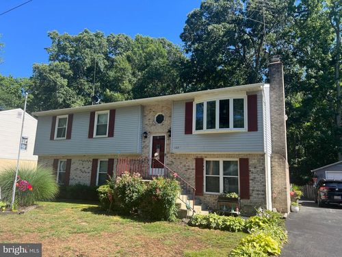 1183 Cedar Ave, SHADY SIDE, MD, 20764-9514 | Card Image