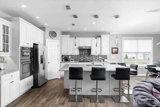 17 Landmark Rd, House other with 2 bedrooms, 3 bathrooms and null parking in Jamesburg NJ | Image 11