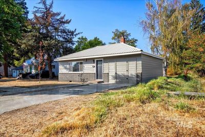 423 Maple Ave, House other with 3 bedrooms, 2 bathrooms and null parking in Emmett ID | Image 1