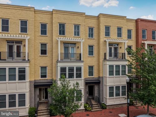 102-1911 Main Line Blvd, ALEXANDRIA, VA, 22301-3099 | Card Image