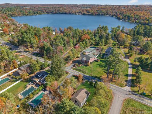 518 Sackett Lake Rd, Monticello, NY, 12701-4445 | Card Image