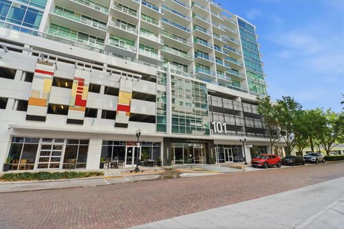 unit-1104-101 S Eola Dr, ORLANDO, FL, 32801-6614 | Card Image