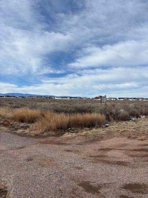 926 E Platteville Blvd, Pueblo West, CO, 81007-1114 | Card Image