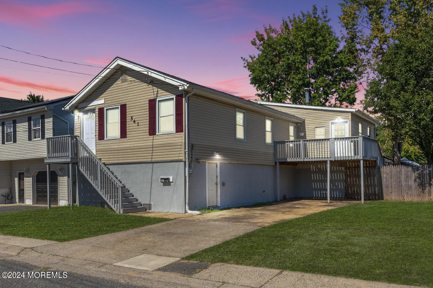 Cambridge Ave, Union Beach, NJ 07735