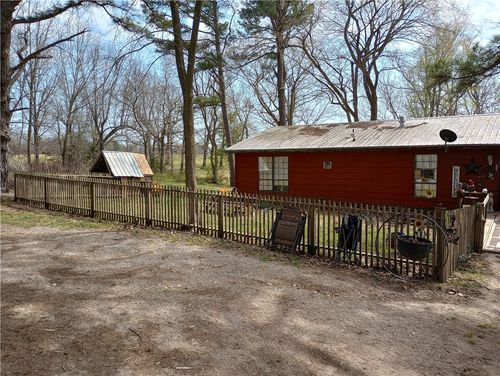 671 Madison 8270, Huntsville, AR, 72740-7752 | Card Image