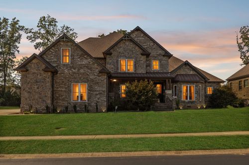 152 Copperstone Dr, Clarksville, TN, 37043-6374 | Card Image