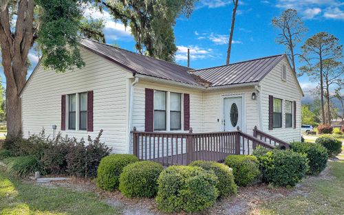 1104 3rd St Nw, Jasper, FL, 32052-5824 | Card Image