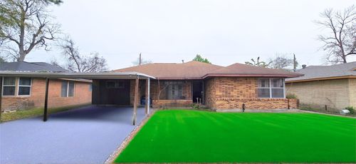 10134 Bretton Dr, Houston, TX, 77016-3237 | Card Image