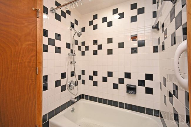 872 Waynoka Dr, House other with 5 bedrooms, 3 bathrooms and null parking in Sardinia OH | Image 33