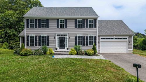 2 Wildwood Ter, Mattapoisett, MA, 02739-1407 | Card Image