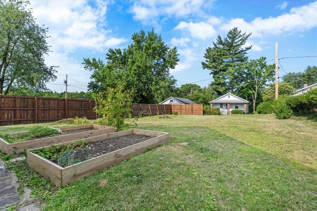 903 School St, House other with 3 bedrooms, 2 bathrooms and 2 parking in Patterson Hts PA | Image 27