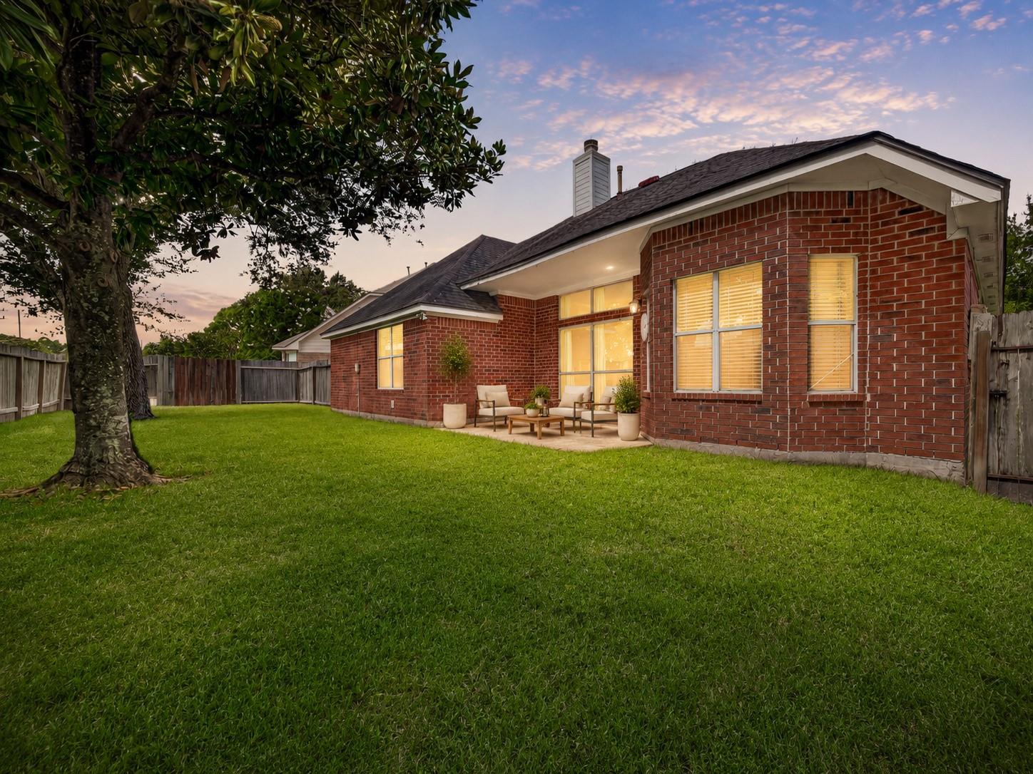 Residential Lease in Sugar Land 4