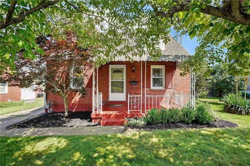 806 Keystone Rd, Ambridge, PA, 15003-1474 | Card Image