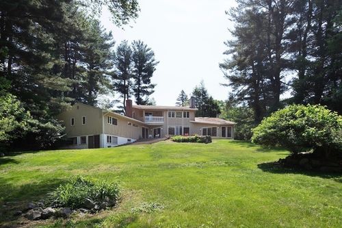 7 Field Rd, Lexington, MA, 02421-8014 | Card Image