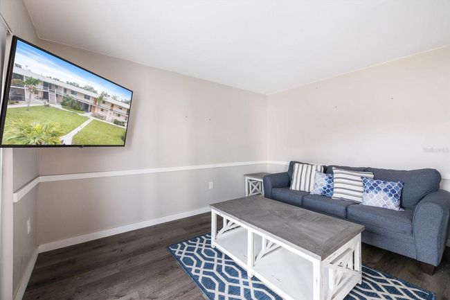 APT-213 - 400 Base Ave E, Condo with 2 bedrooms, 2 bathrooms and null parking in VENICE FL | Image 17