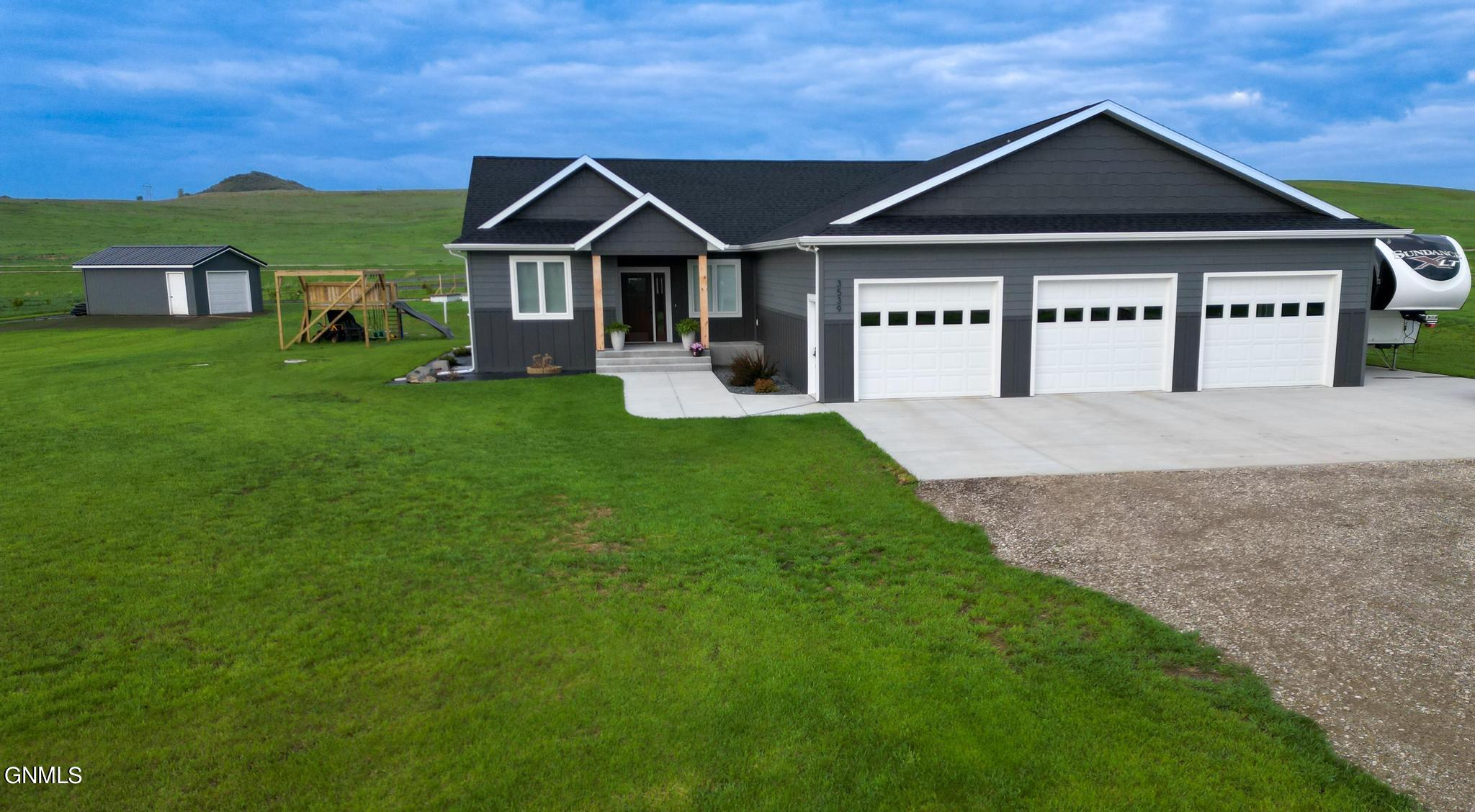 Honey Ln, Mandan, ND 58554
