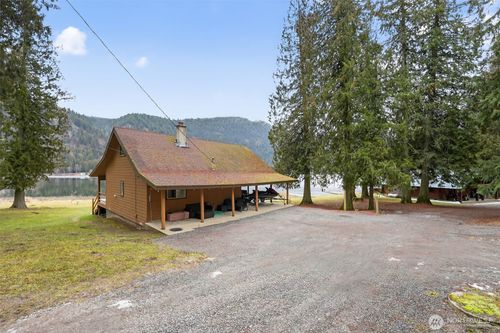 3021 Deep Lake North Shore Way, Colville, WA, 99114-9188 | Card Image