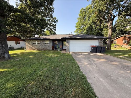 3655 Julio Rd, Springdale, AR, 72764-7705 | Card Image