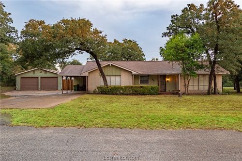 195 Gloccomora Lane, Hilltop Lakes, TX, 77871 | Card Image