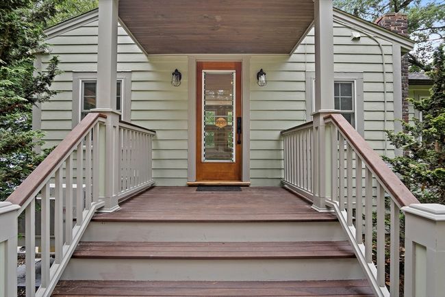 80 Evergreen Rd, House other with 3 bedrooms, 2 bathrooms and 6 parking in Natick MA | Image 5