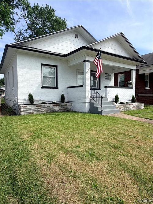 2712 Iowa St, Granite City, IL, 62040-4903 | Card Image