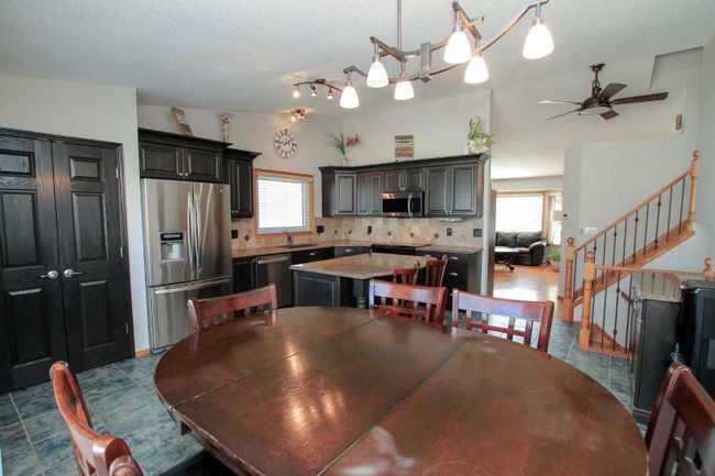 169 Dixon Crescent, Home with 4 bedrooms, 3 bathrooms and 4 parking in Red Deer AB | Image 14