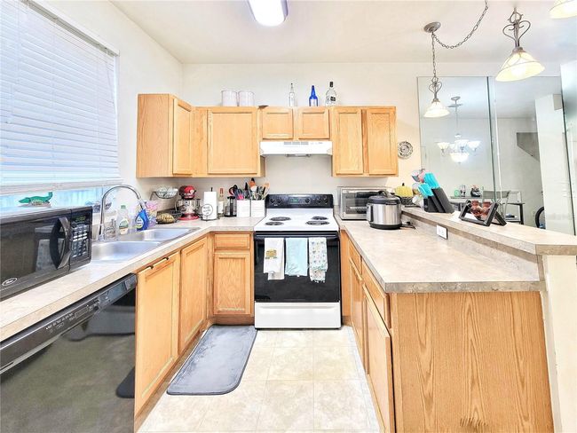 APT-127 - 3584 30 Th Way, Condo with 2 bedrooms, 3 bathrooms and null parking in GAINESVILLE FL | Image 10